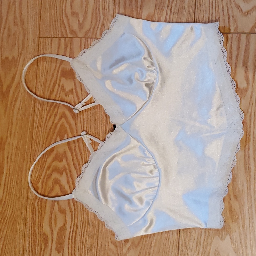H&M crop cami NWOT, XS